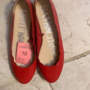 Red ballet flats
